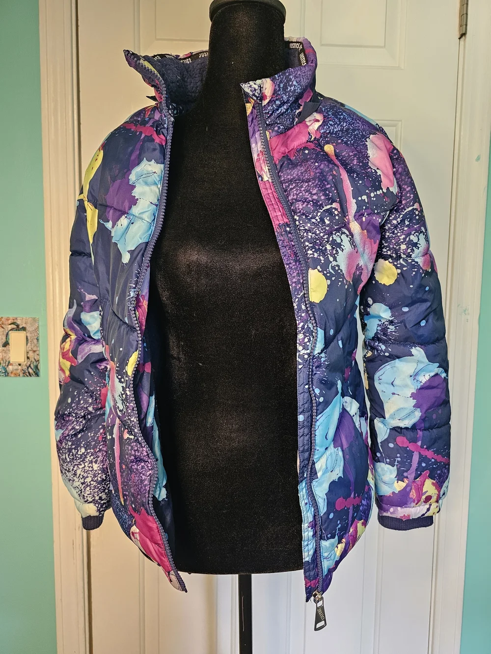 Justice Colorful Abstract Print Puffer Jacket - Multicolor Size M